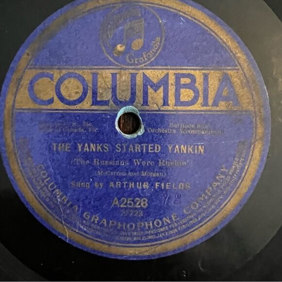 “The Yanks started Yankin” (1918) - Picture 2 of 4